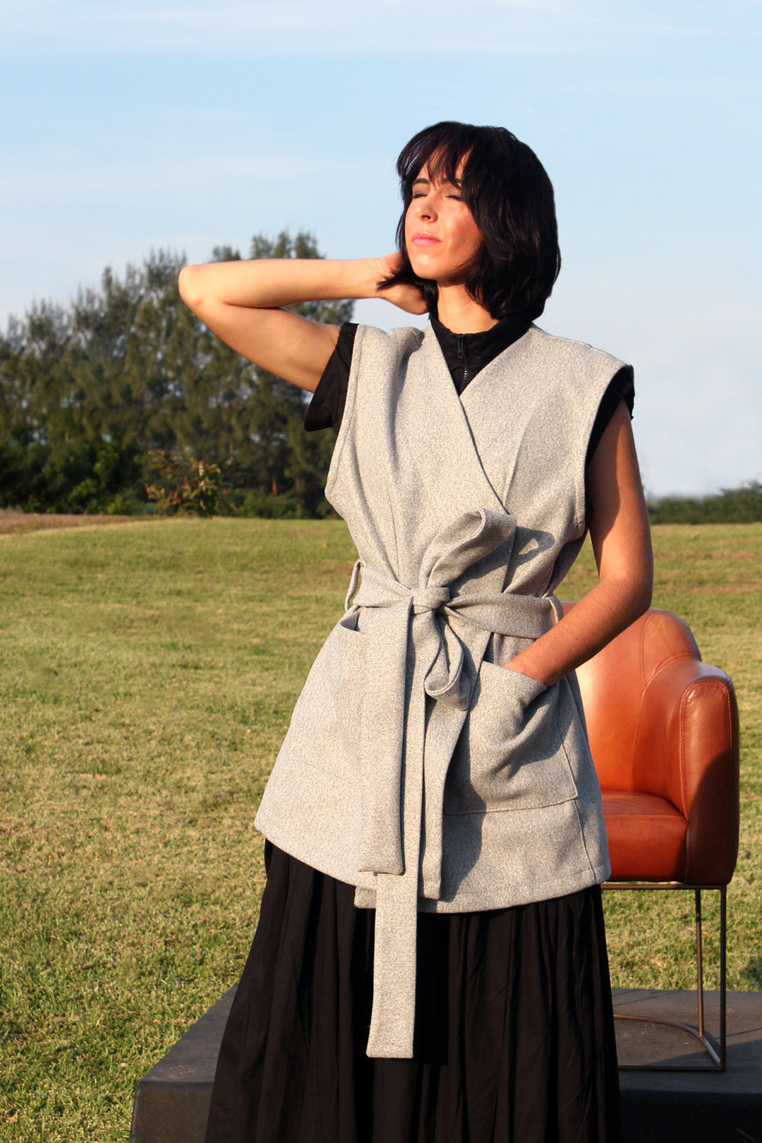 Demi Gilet in Mottled Light Grey