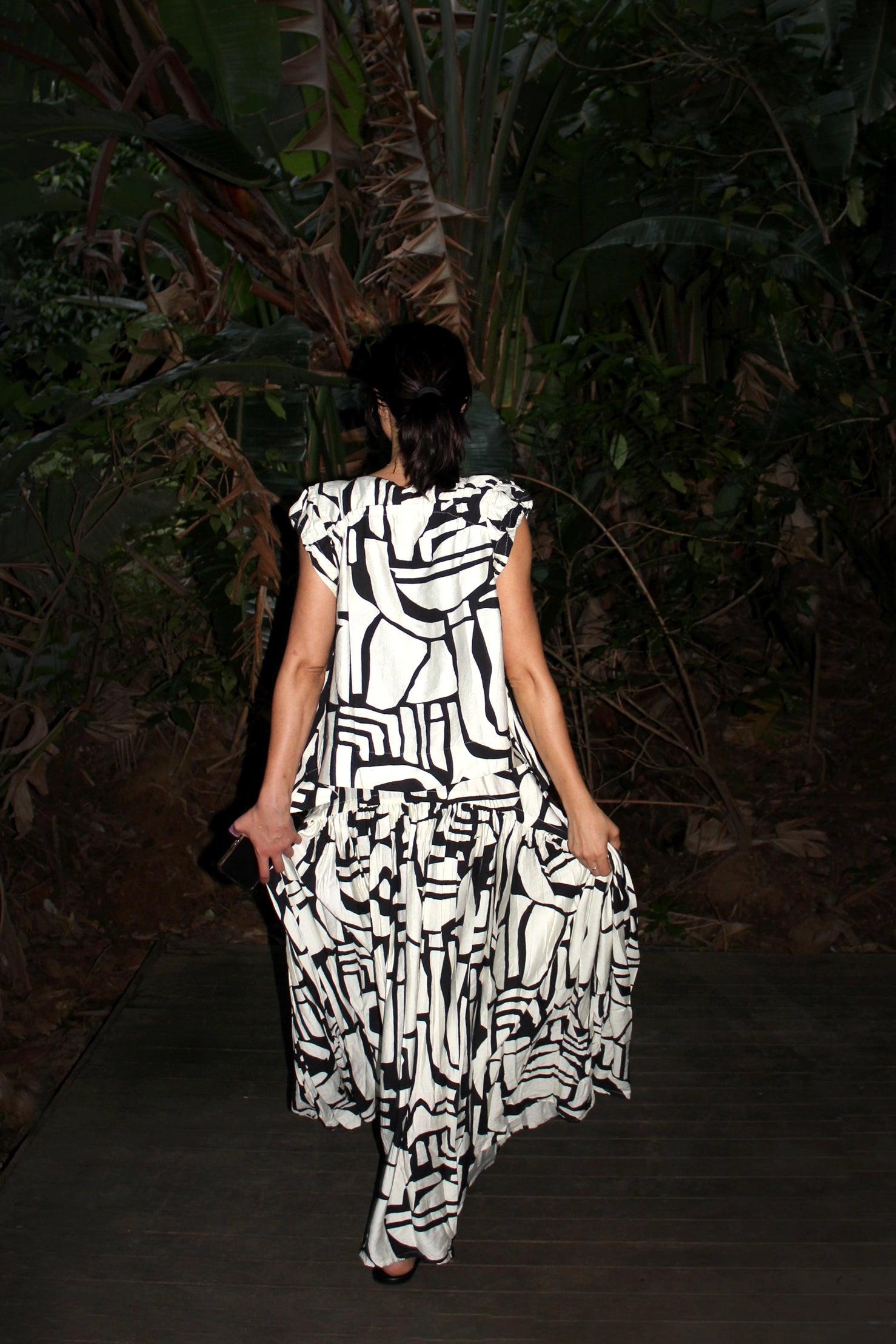 New Cat Top in Black And Cream Airflow Linen